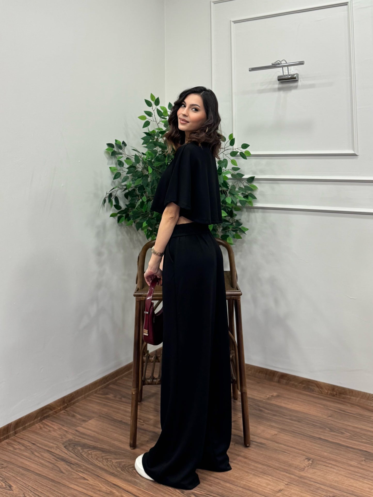 Leva Modal Crop Siyah Takım