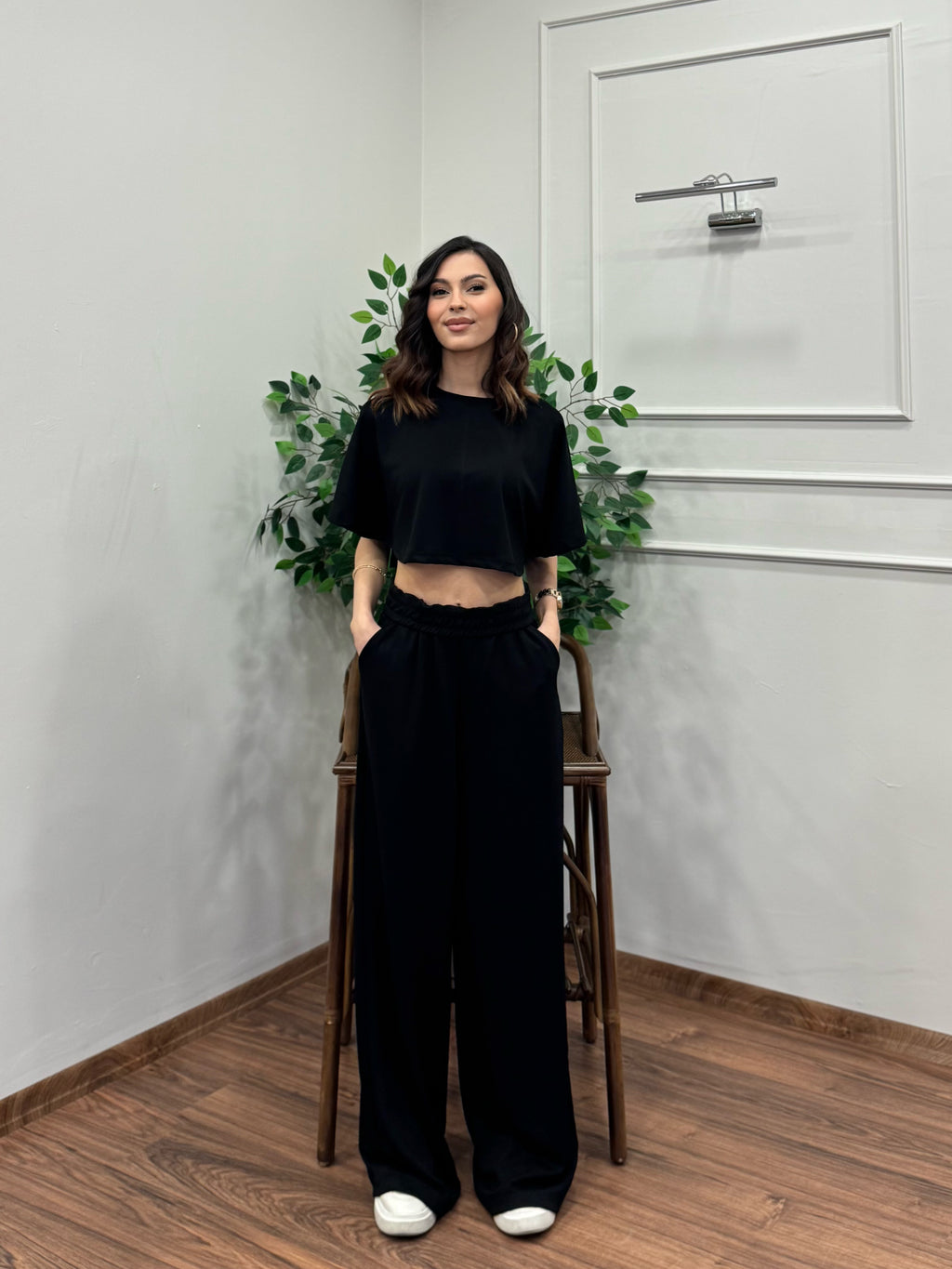 Leva Modal Crop Siyah Takım