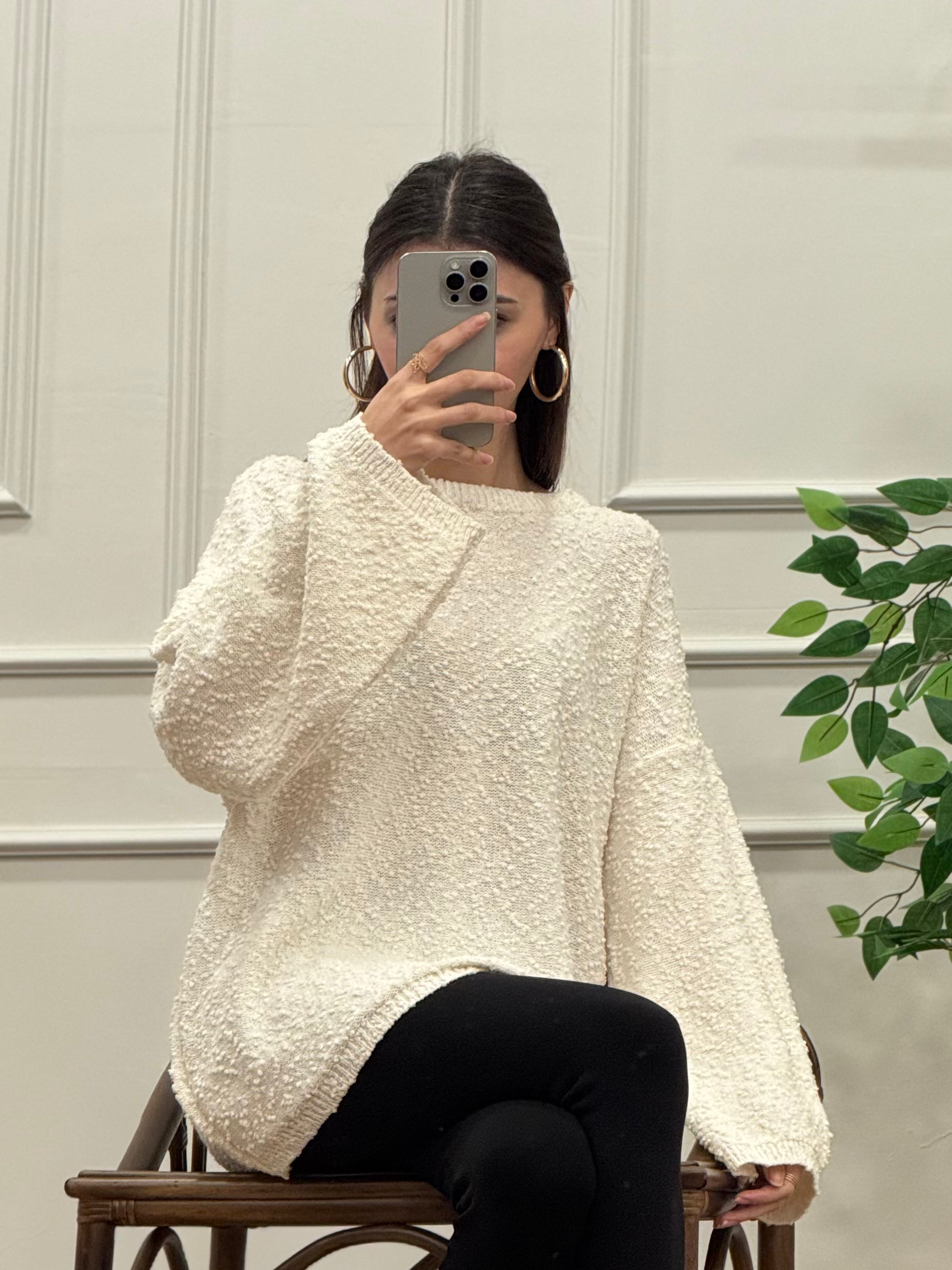 Ekru İspanyol Kol Ponpon Detaylı Bluz