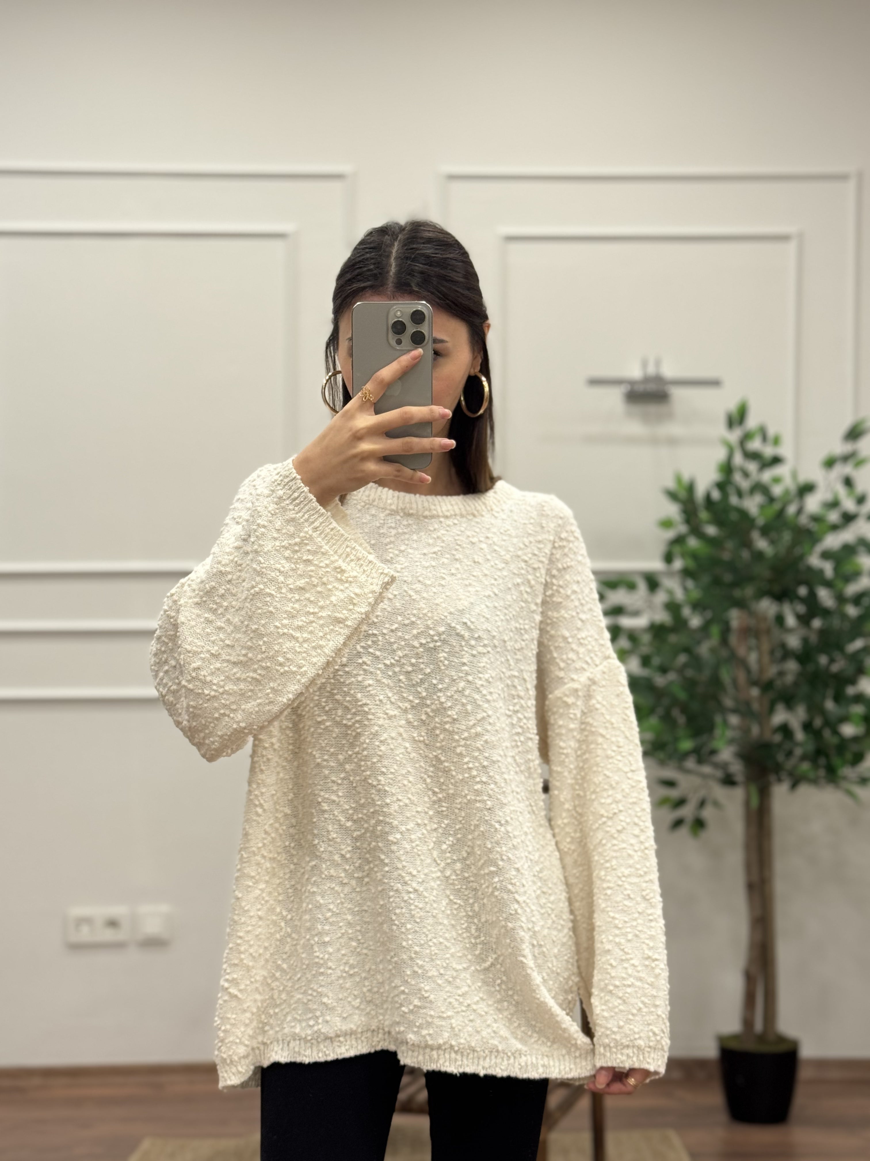 Ekru İspanyol Kol Ponpon Detaylı Bluz