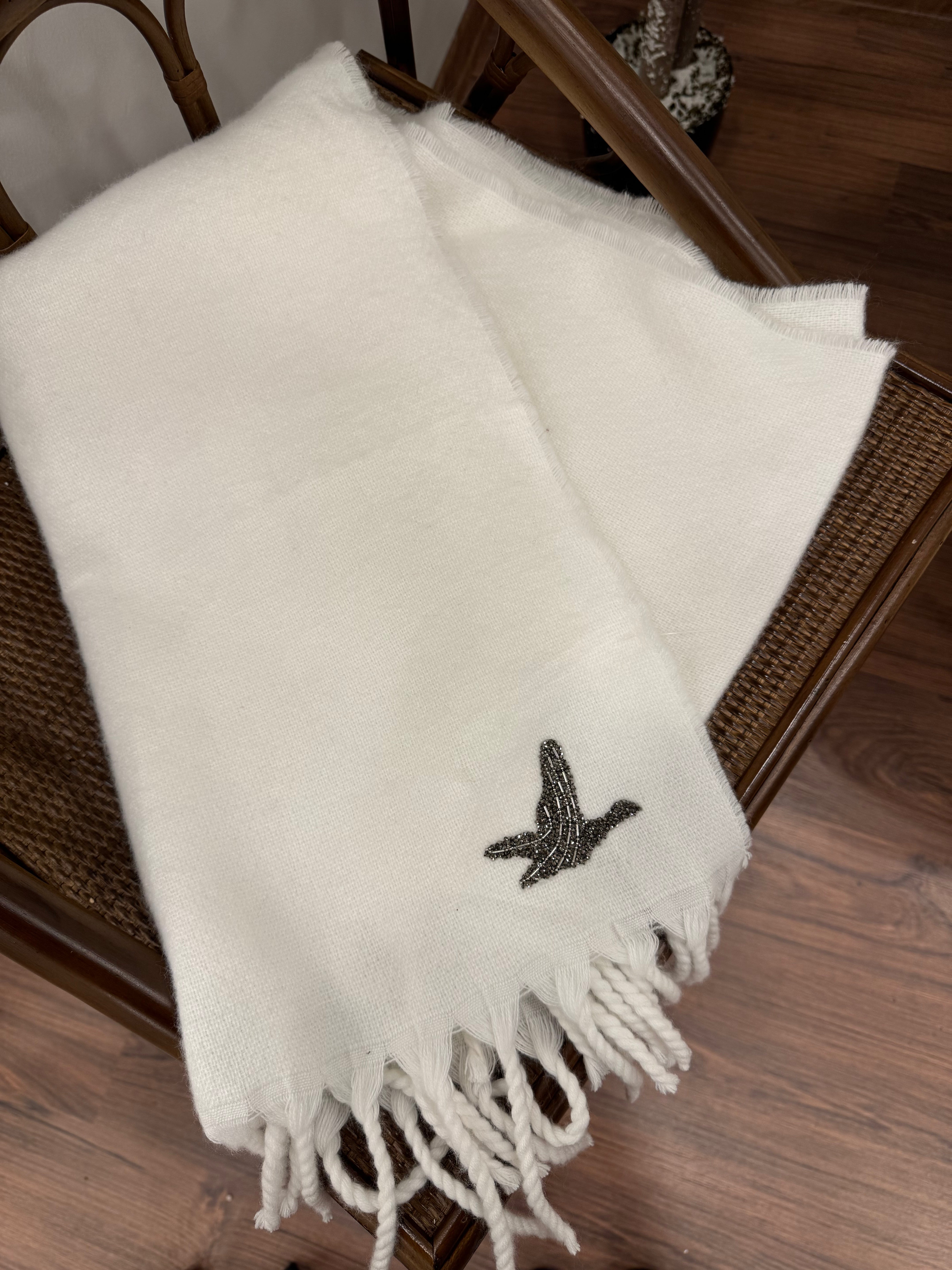 Bymn Yün Beyaz Atkı