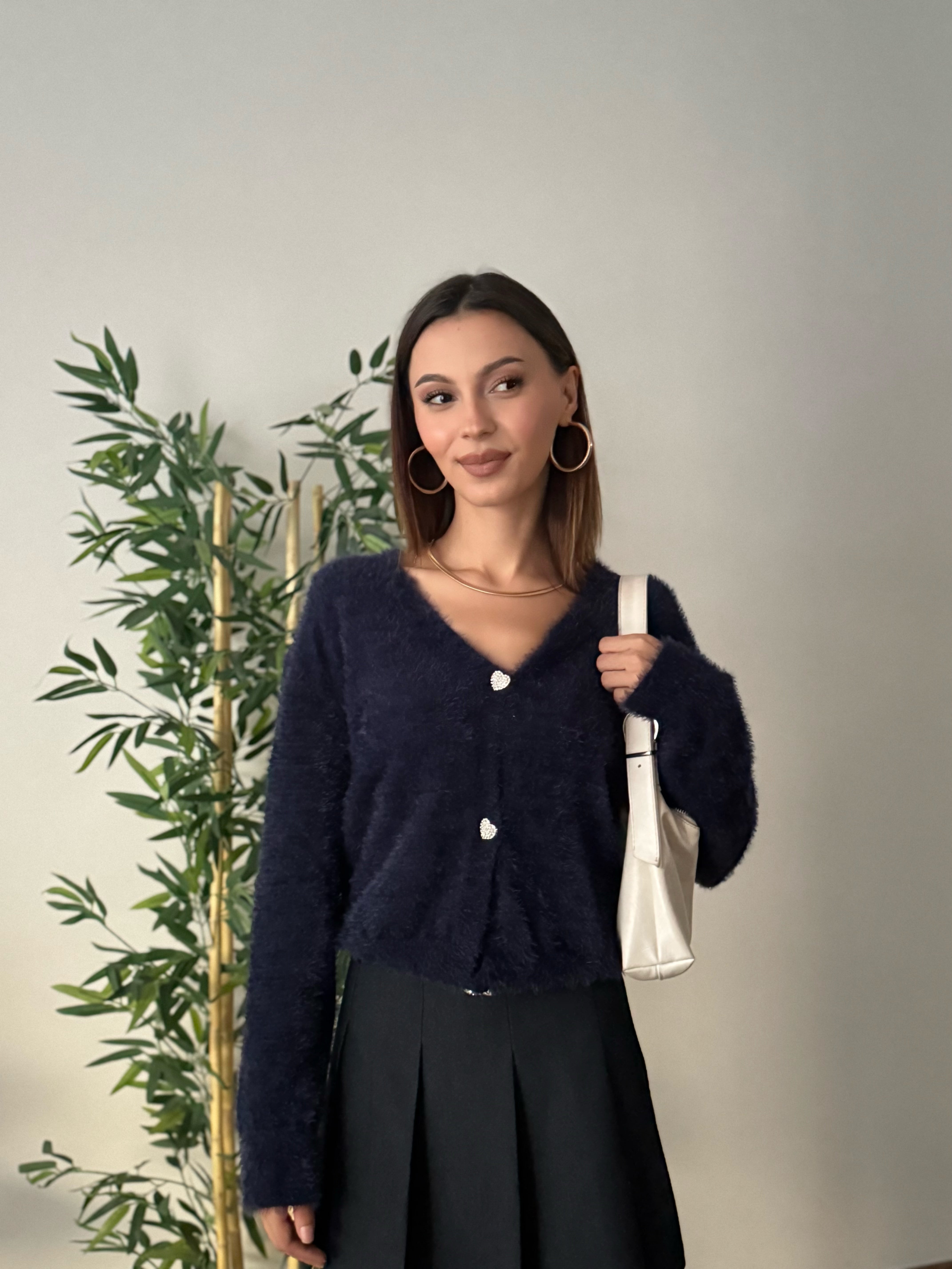 Taşlı Kalp Detay Düğmeli Lacivert Hırka