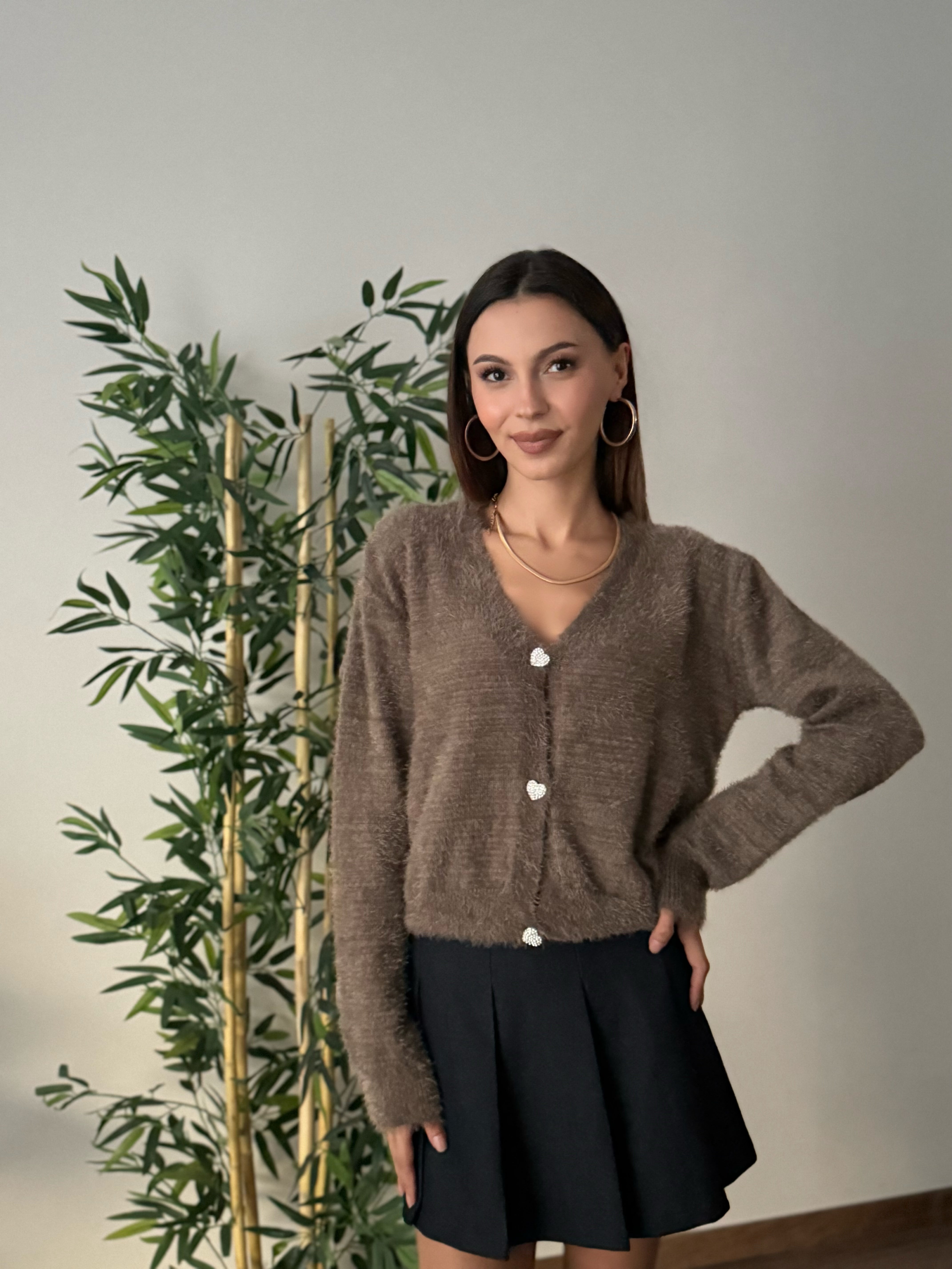 Taşlı Kalp Detay Düğmeli Kahve Hırka