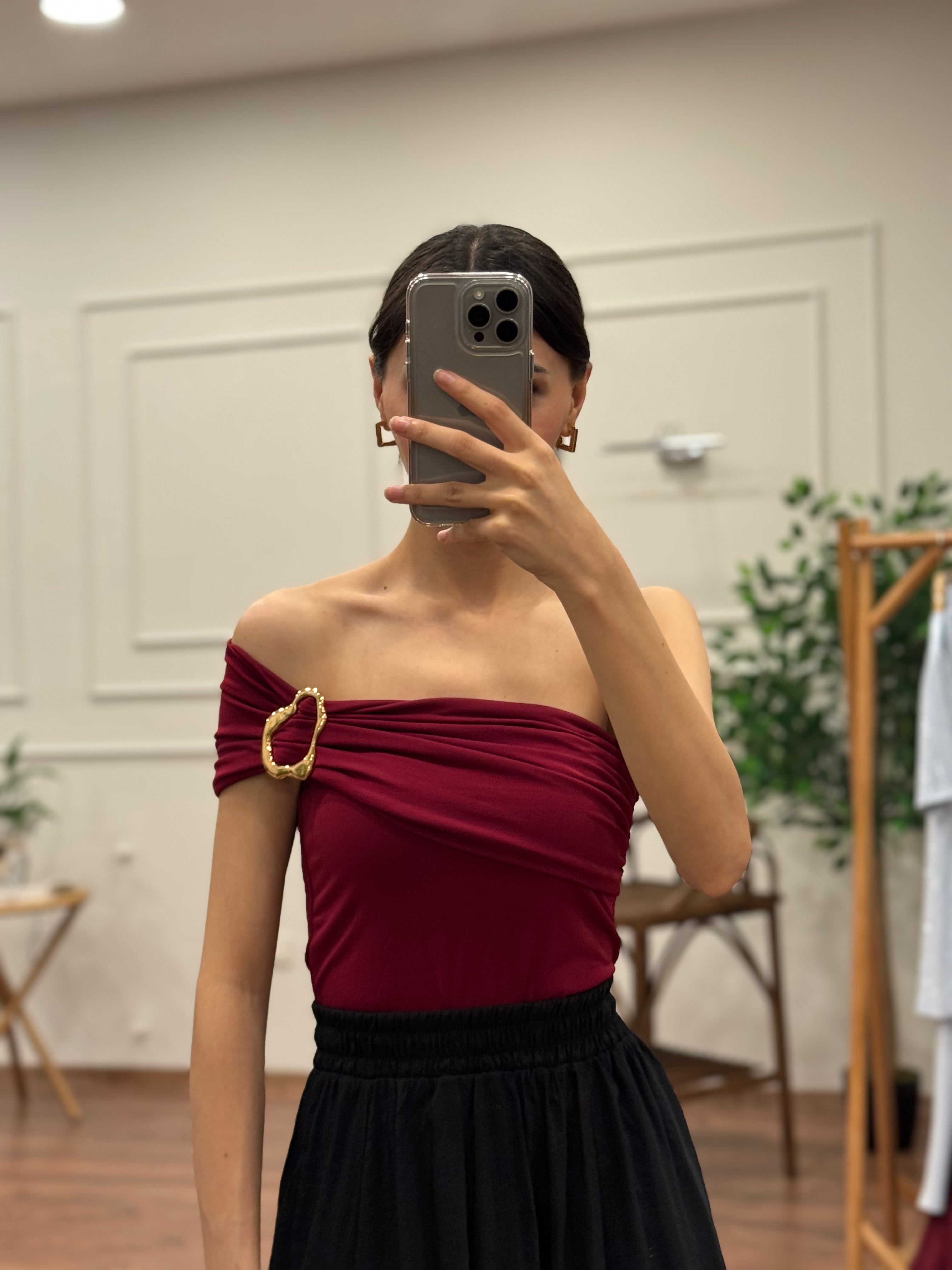 Aksesuar Detay Çift Kullanım Astarlı  Bordo Bluz