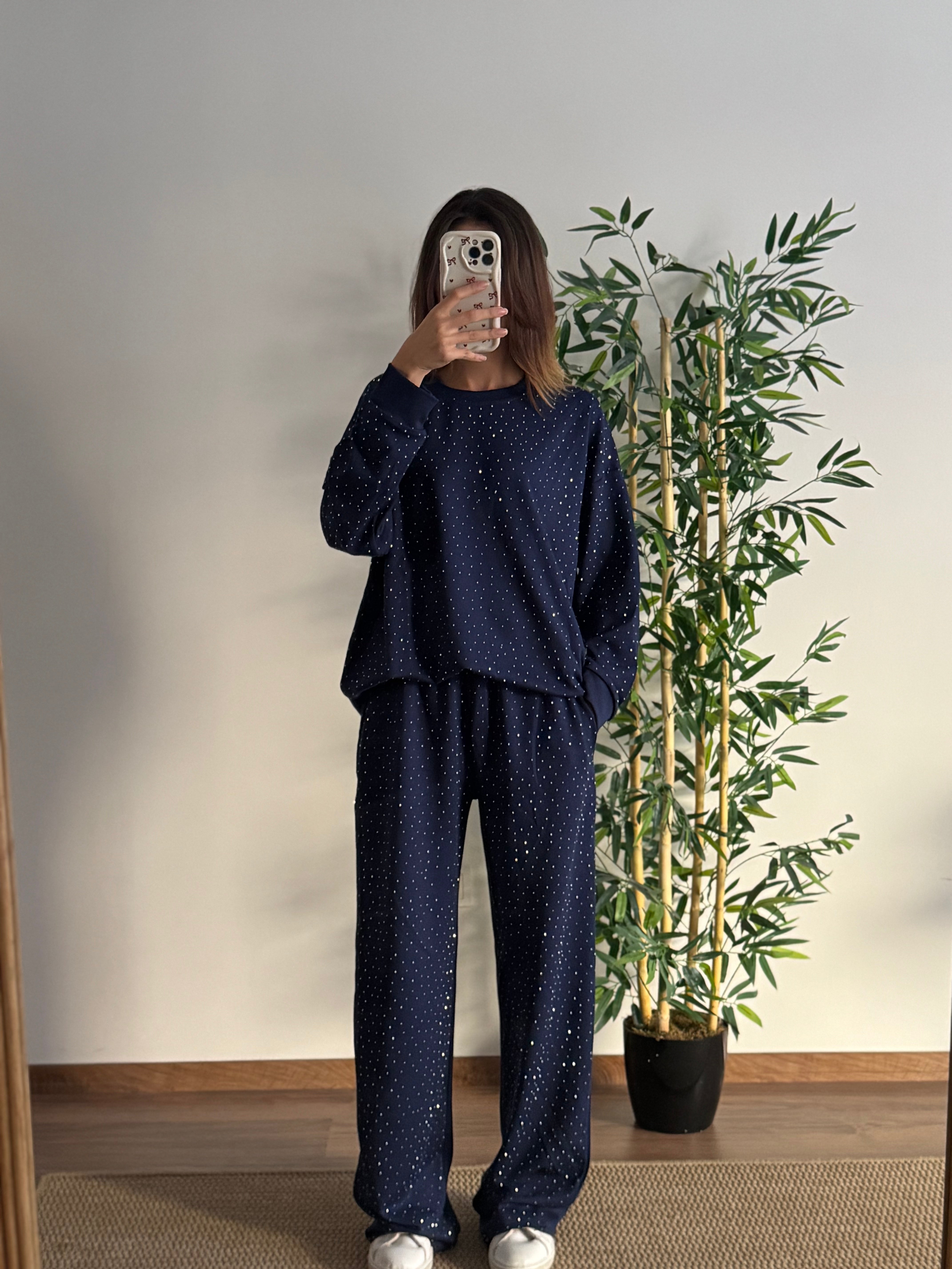 Serpme Taş Baskı Modal Kumaş Lacivert Takım