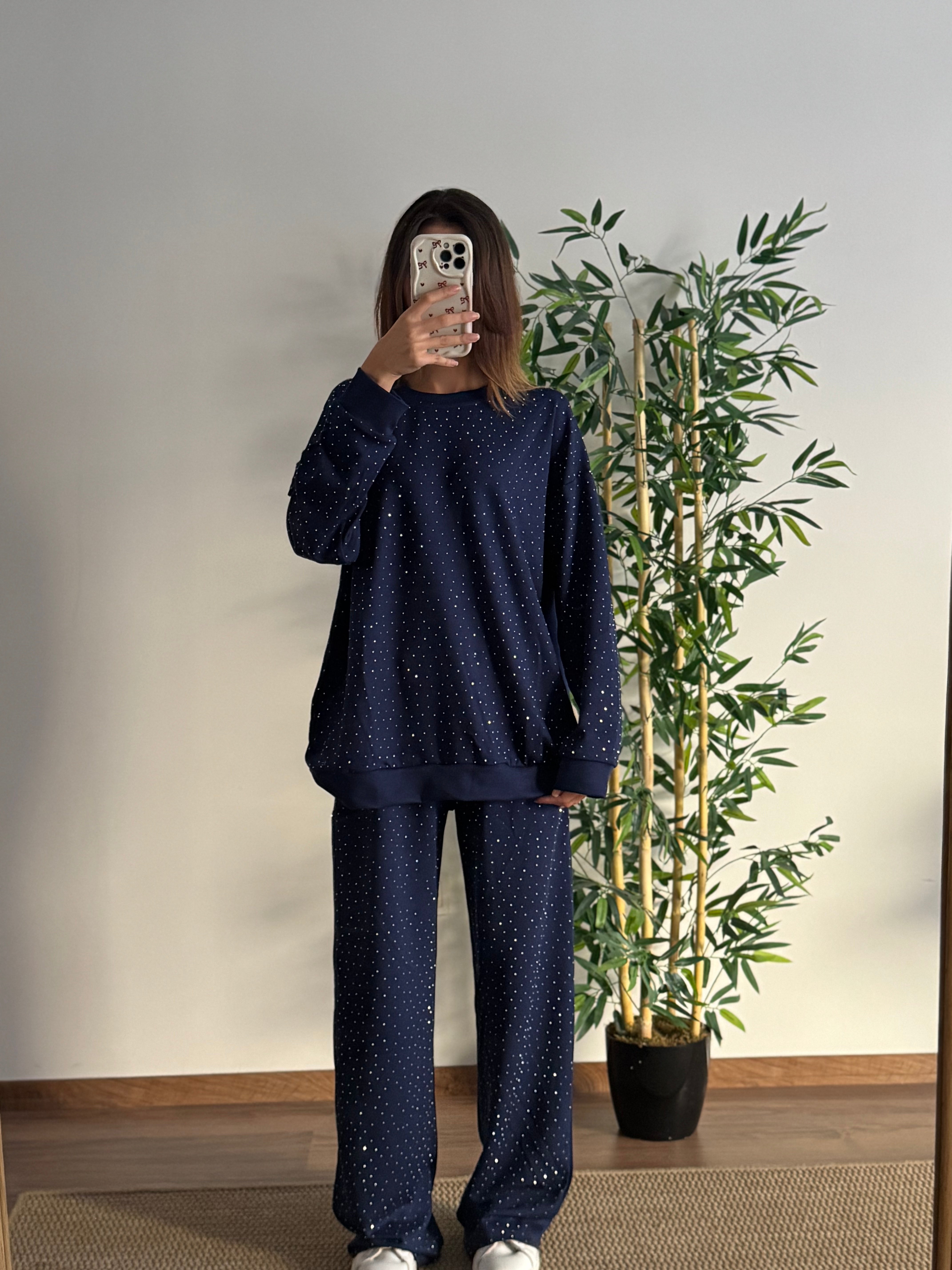 Serpme Taş Baskı Modal Kumaş Lacivert Takım