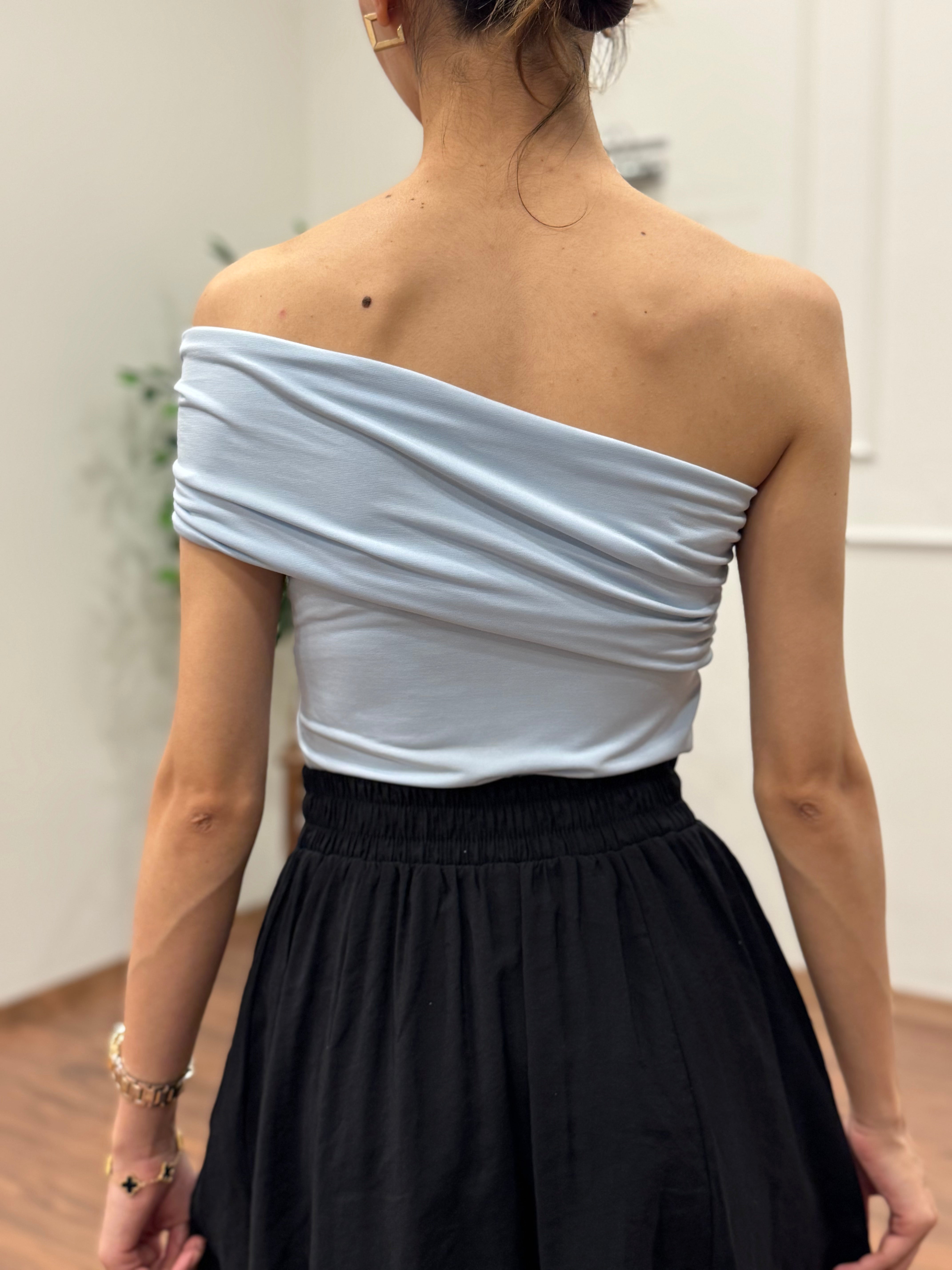 Aksesuar Detay Çift Kullanım Astarlı Bebe Mavisi Bluz