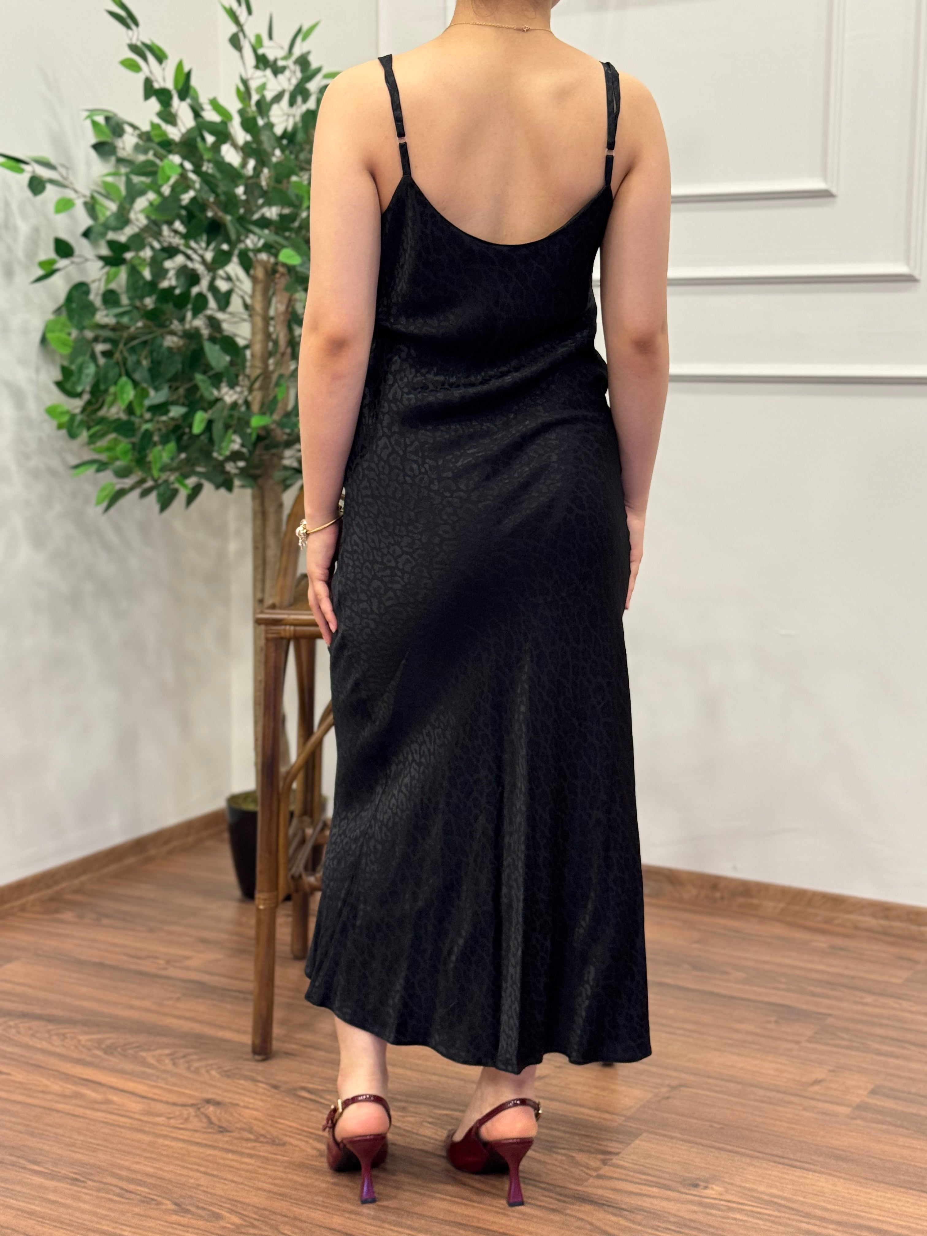 Saten Leopar Desen Siyah Elbise