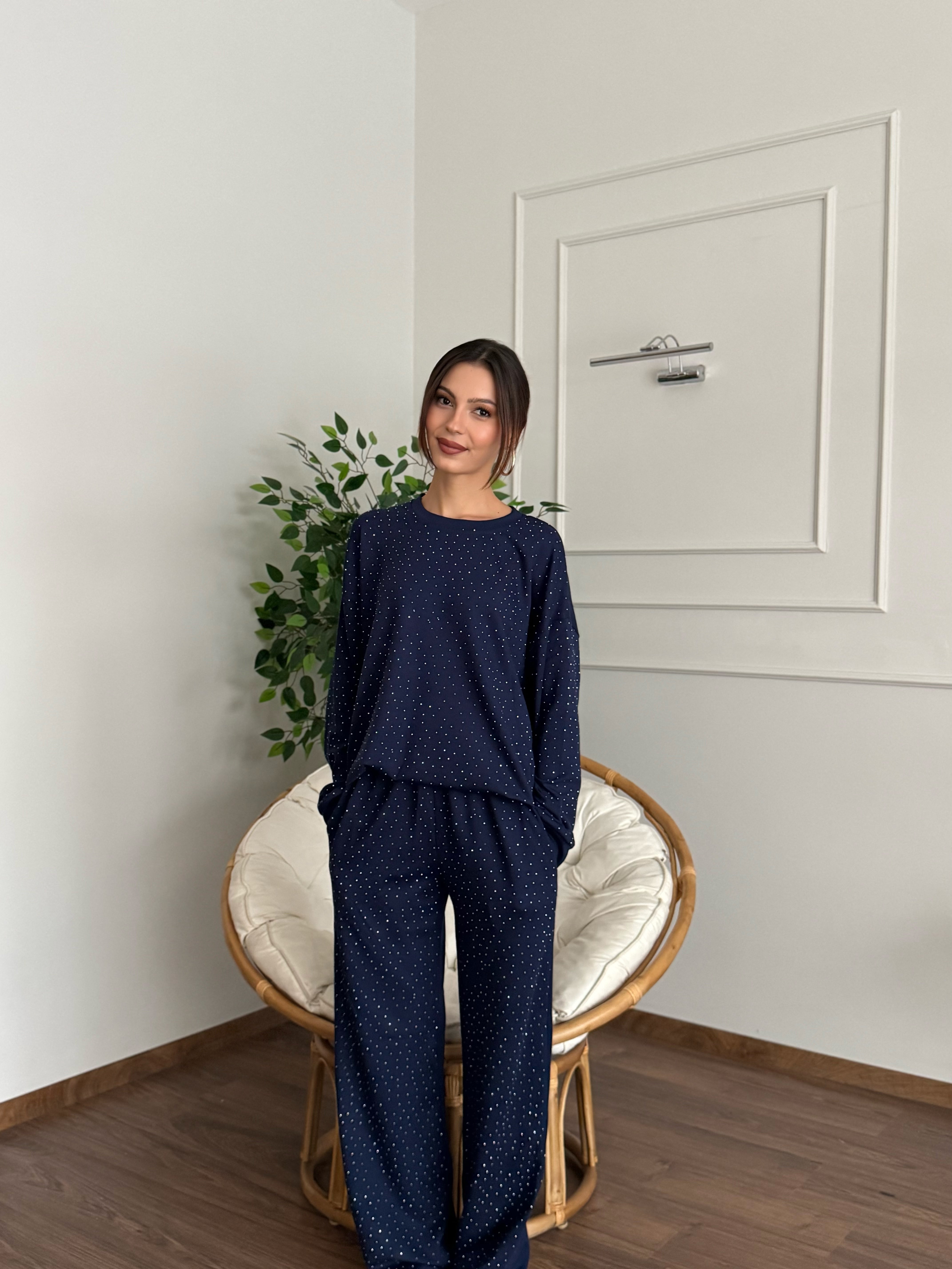 Serpme Taş Baskı Modal Kumaş Lacivert Takım