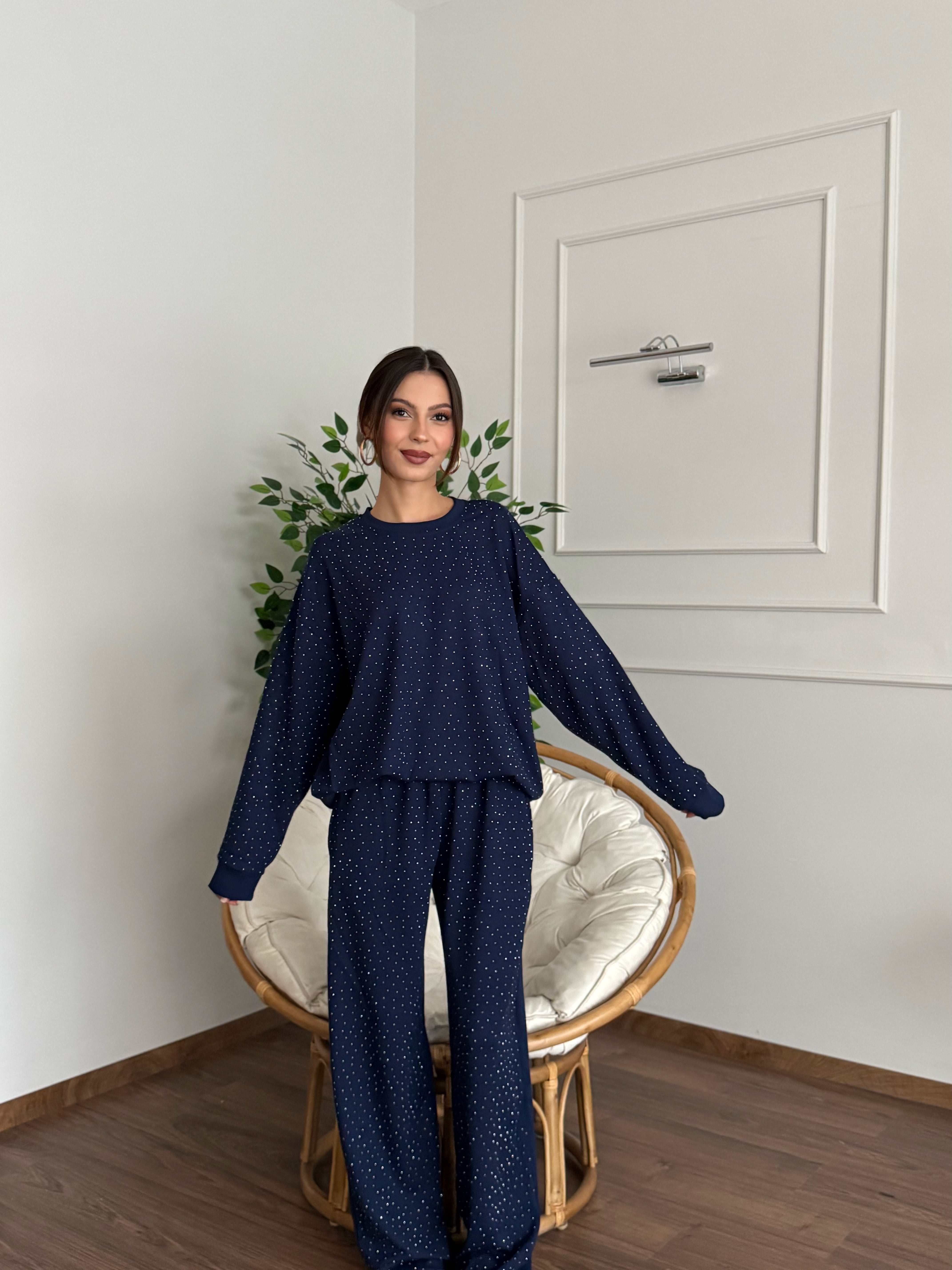 Serpme Taş Baskı Modal Kumaş Lacivert Takım