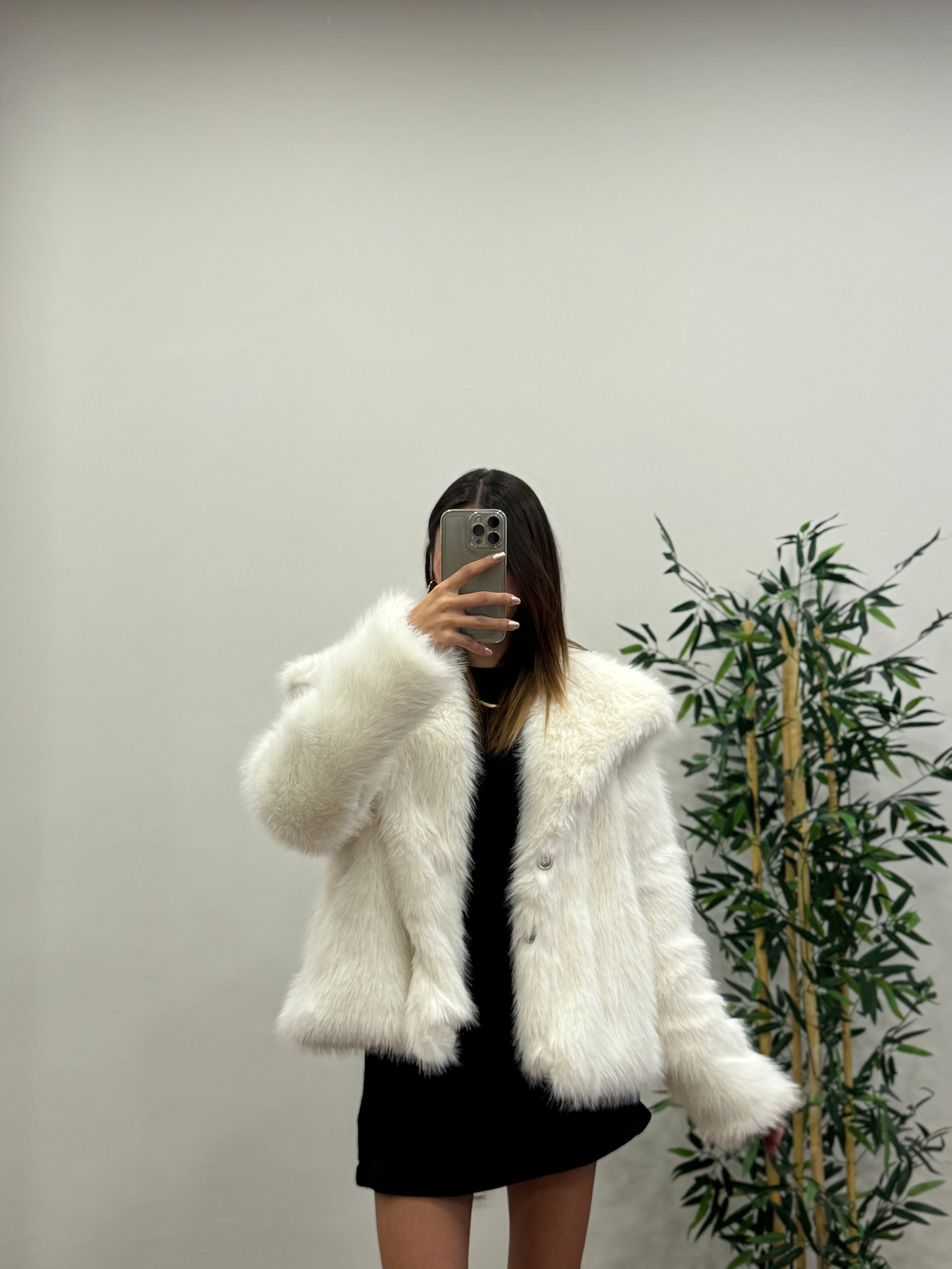 Beyaz Astarlı Cepli Premium Kürk