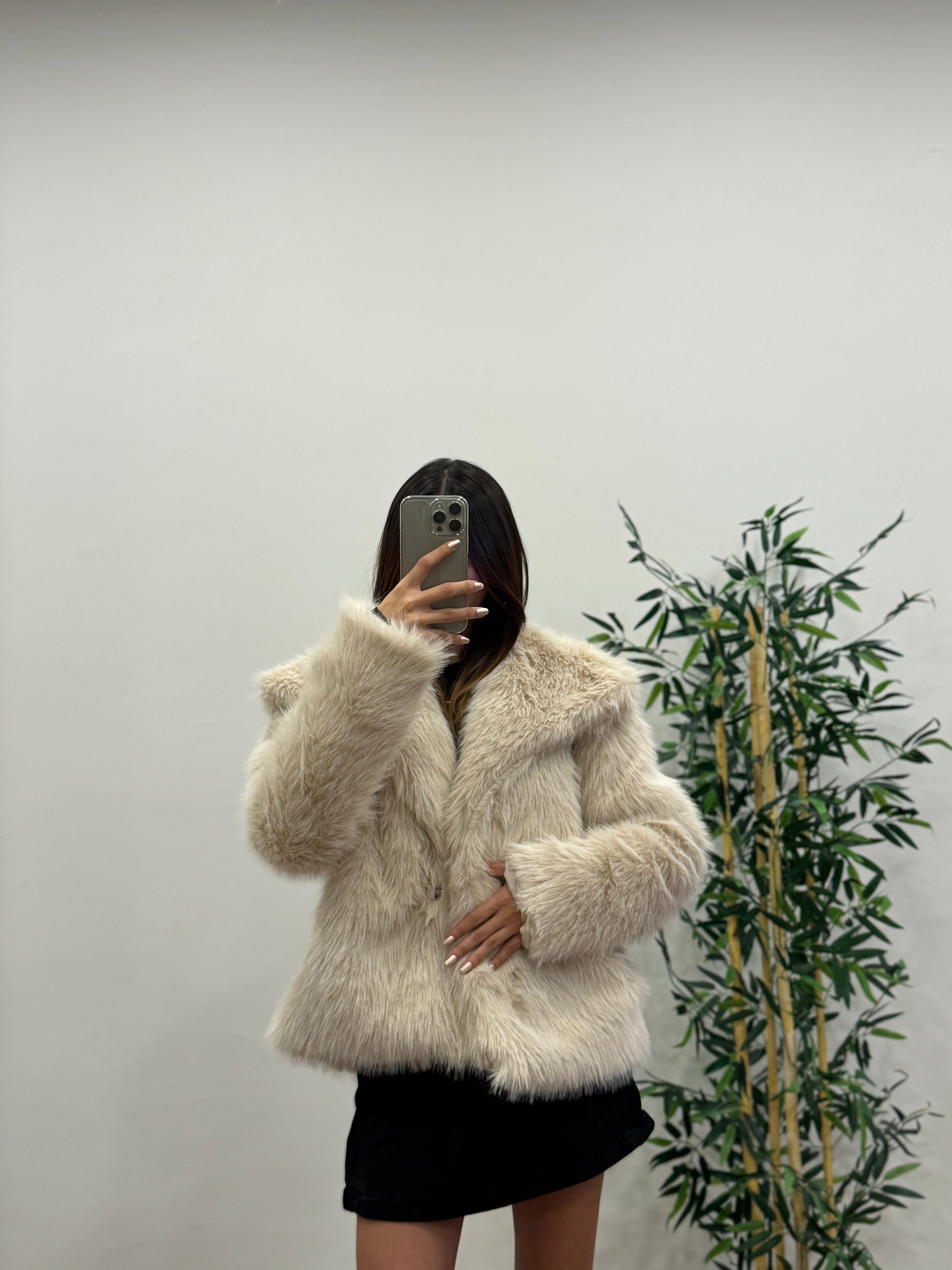 Bej Astarlı Cepli Premium Kürk