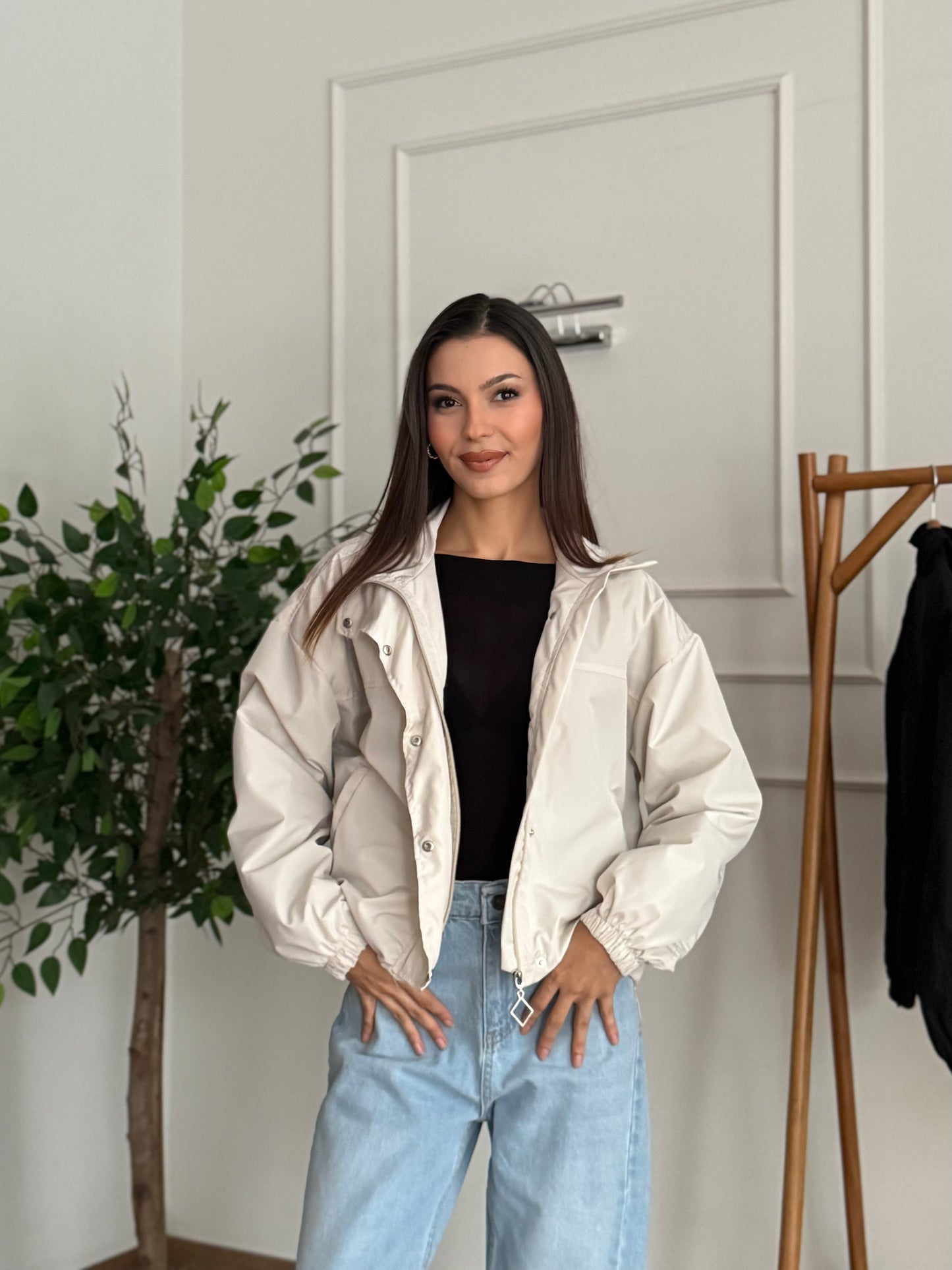 Rena Astarlı Ekru Dik Yaka Ceket/Yağmurluk