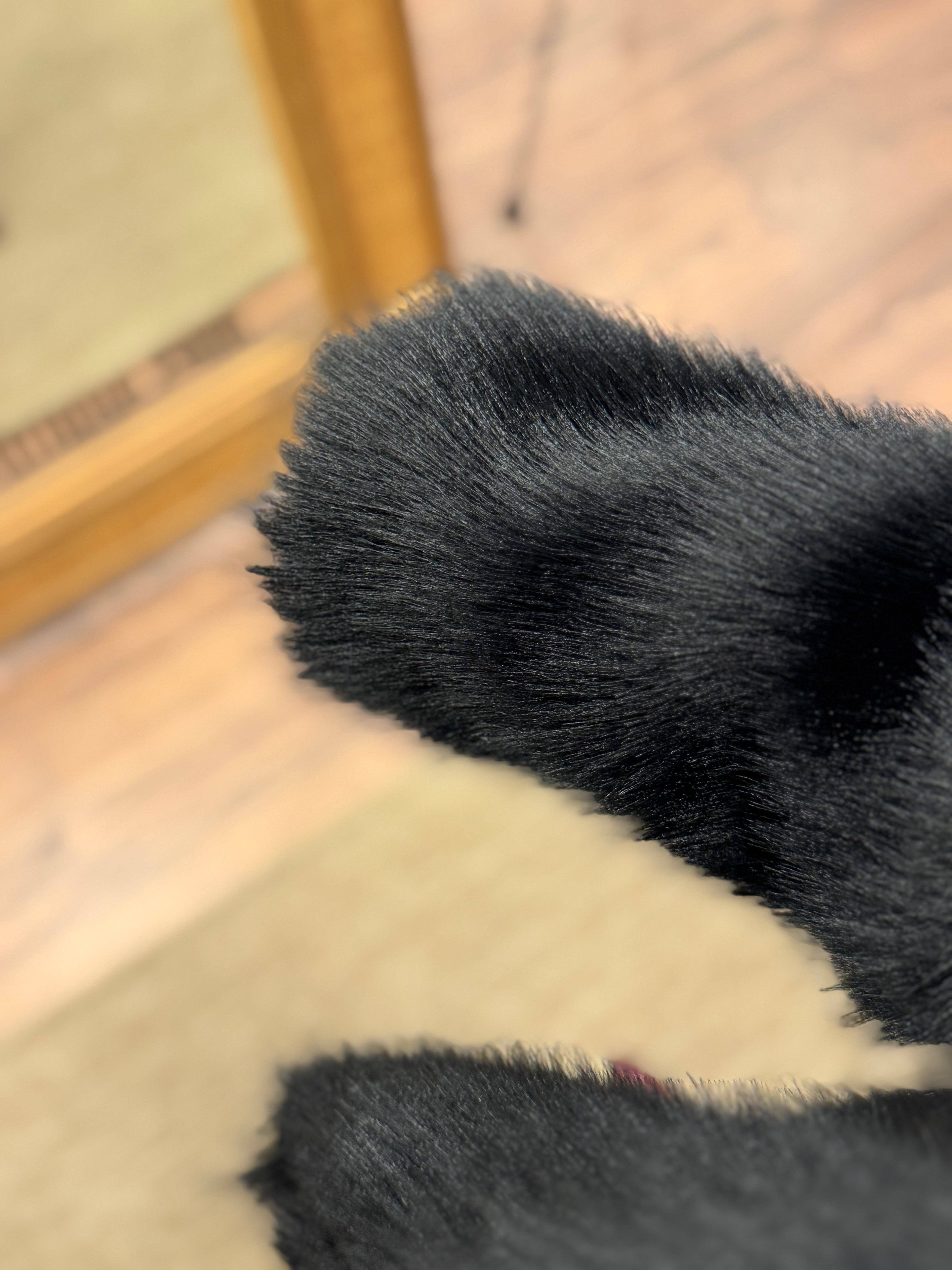 Siyah Astarlı Cepli Premium Kürk