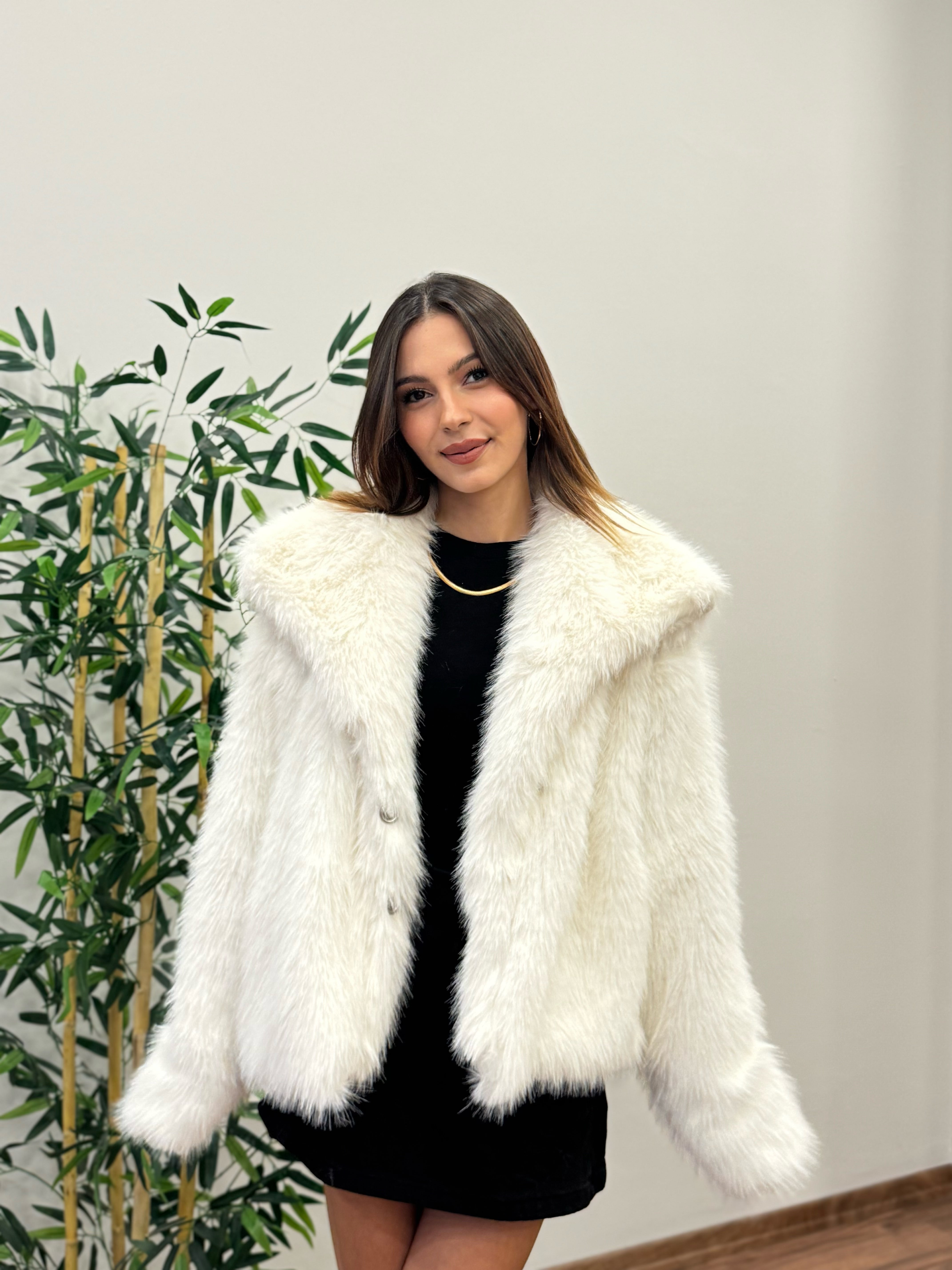 Beyaz Astarlı Cepli Premium Kürk