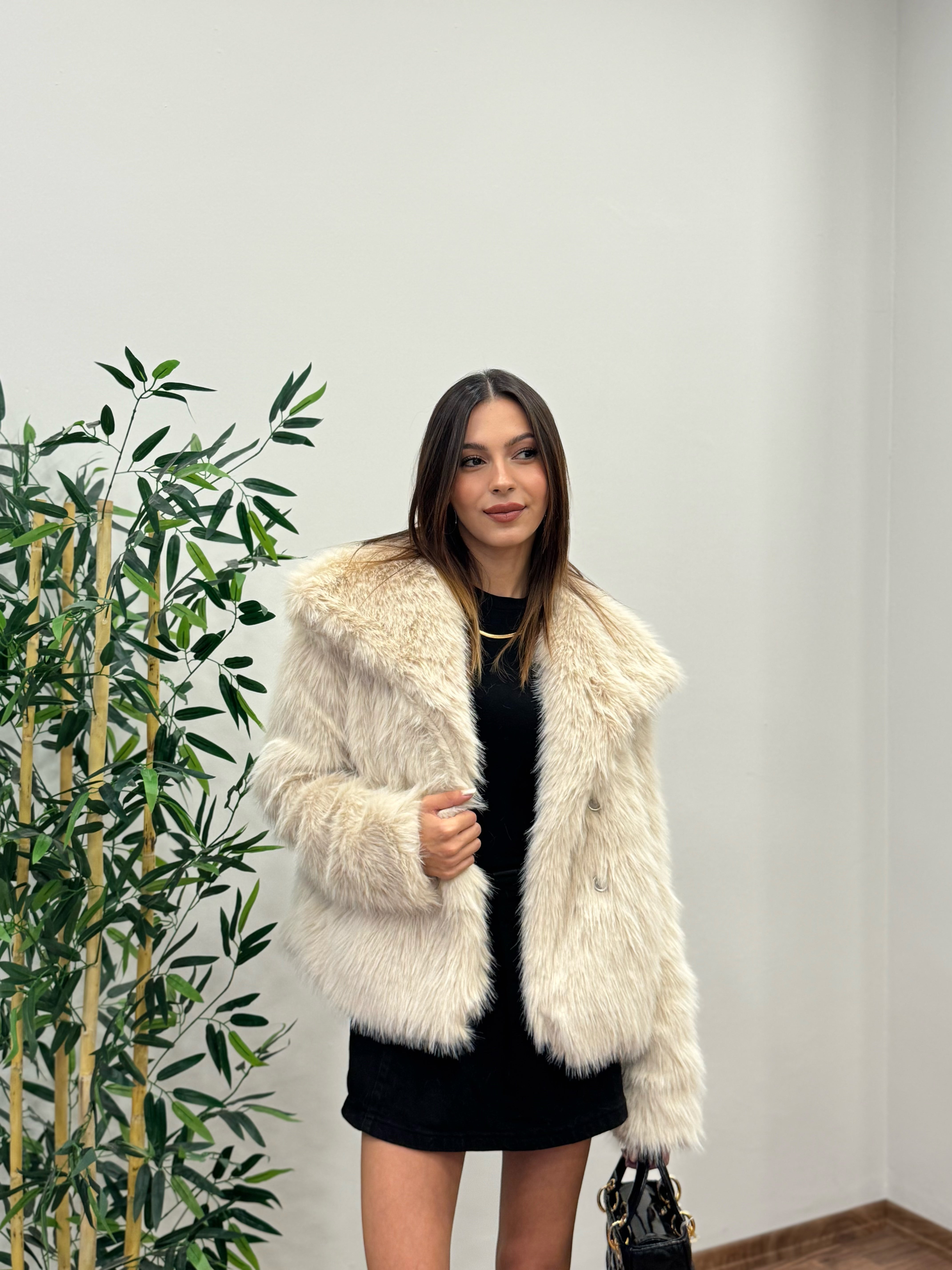 Bej Astarlı Cepli Premium Kürk