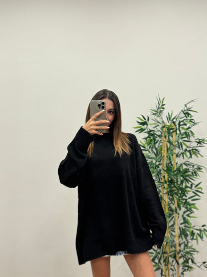 Massi Oversize Siyah Kazak