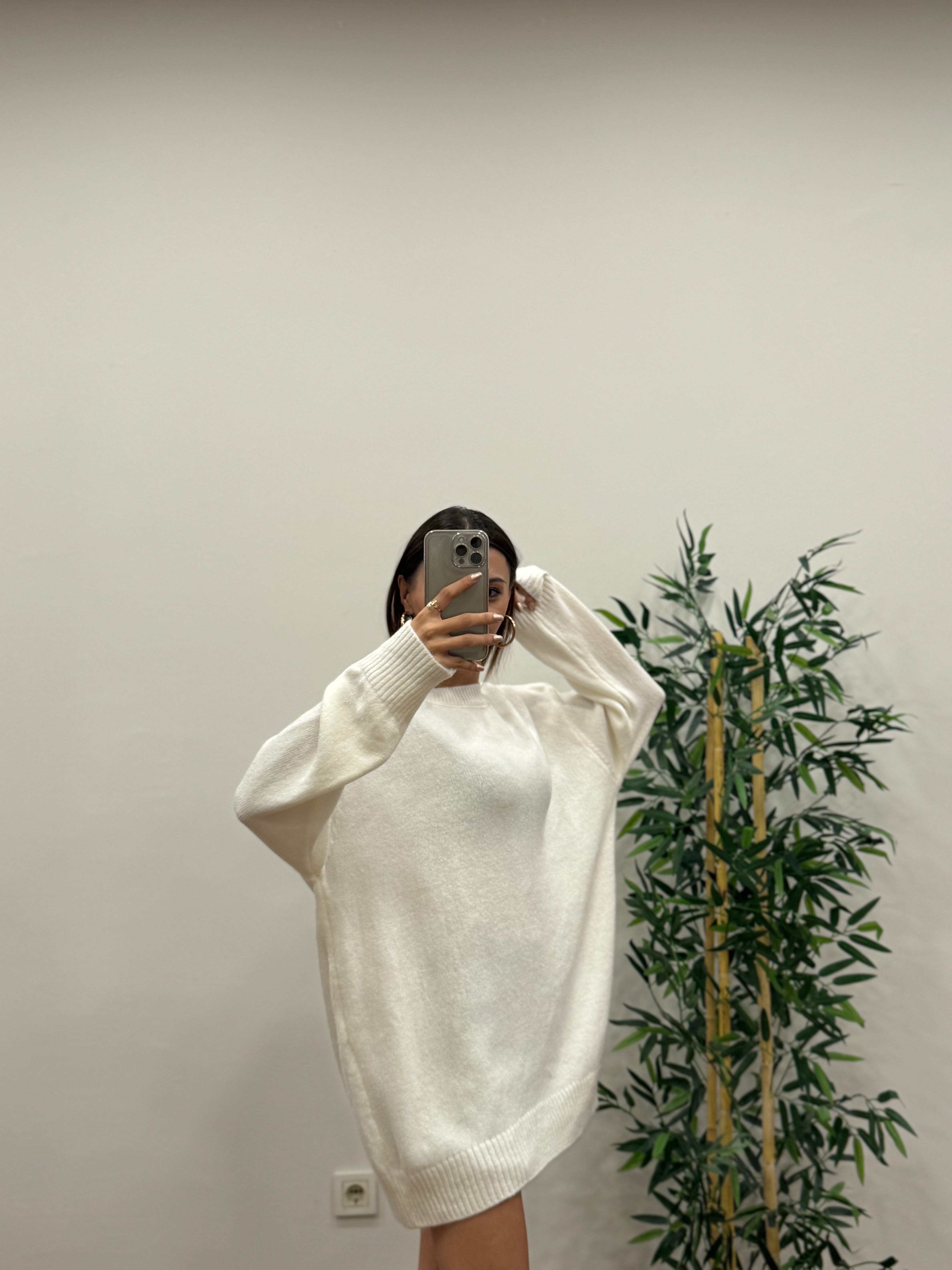 Massi Oversize Beyaz Kazak