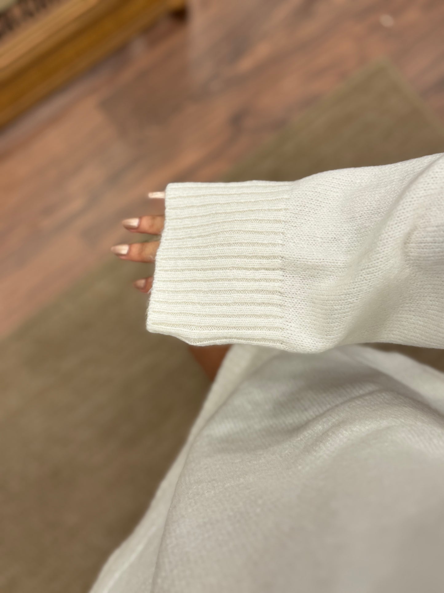 Massi Oversize Beyaz Kazak